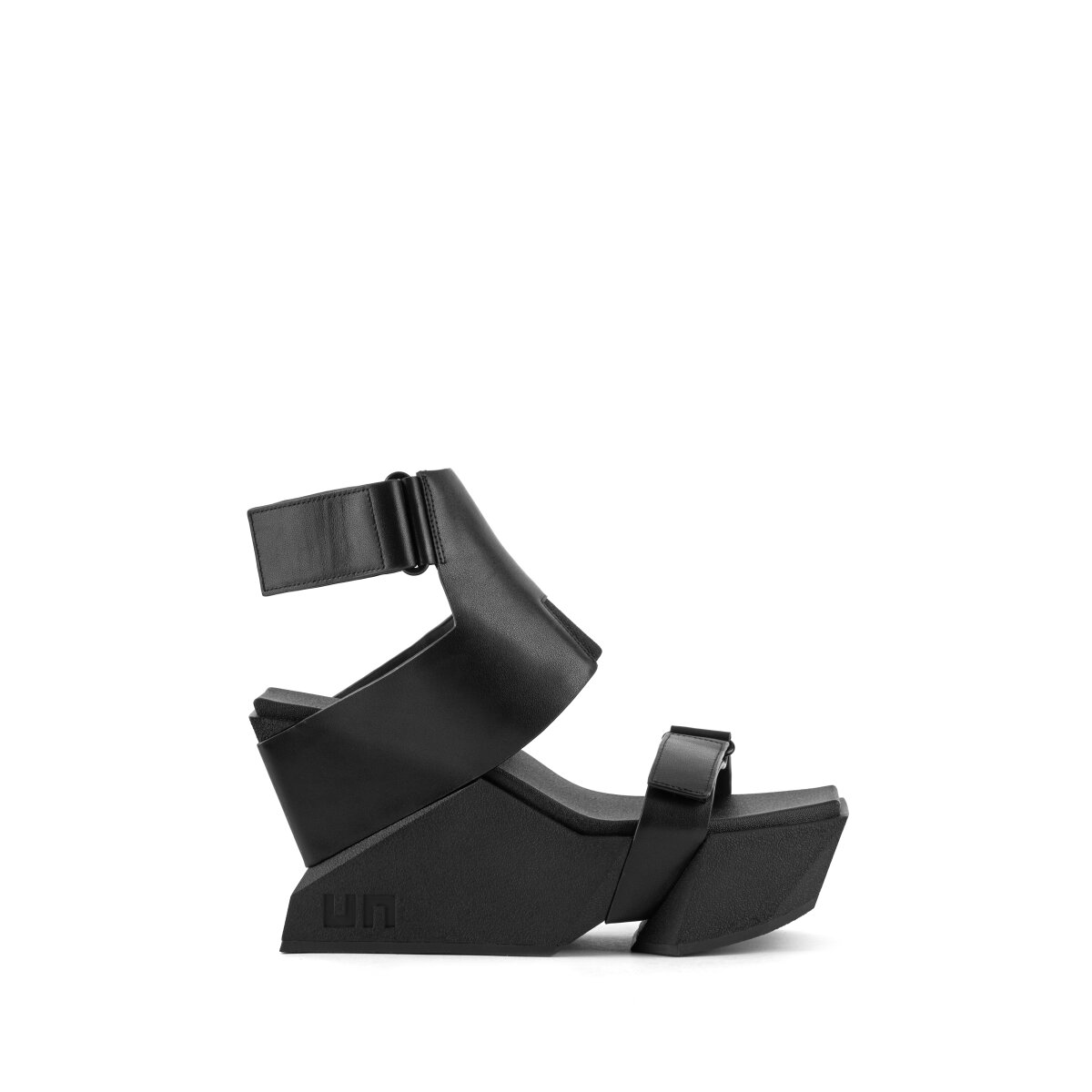 Brutt A Black