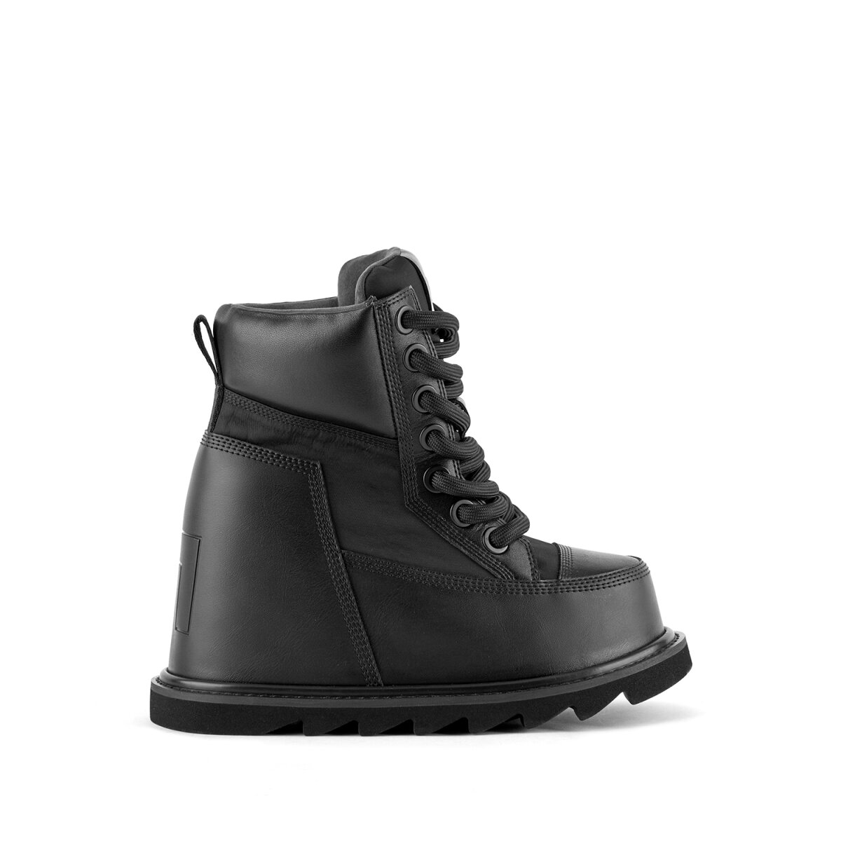Zembla Hiker Mid Black